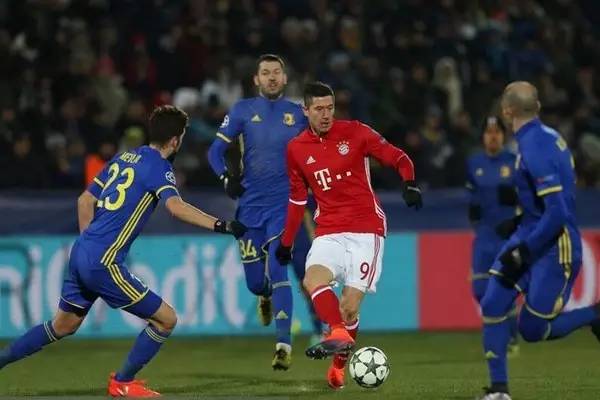 保持高度专 保持高度专